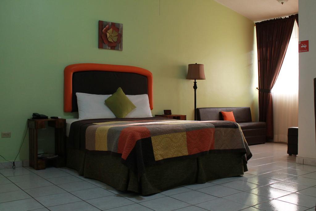 Hotel Casa Las Lomas 테구시갈파 외부 사진